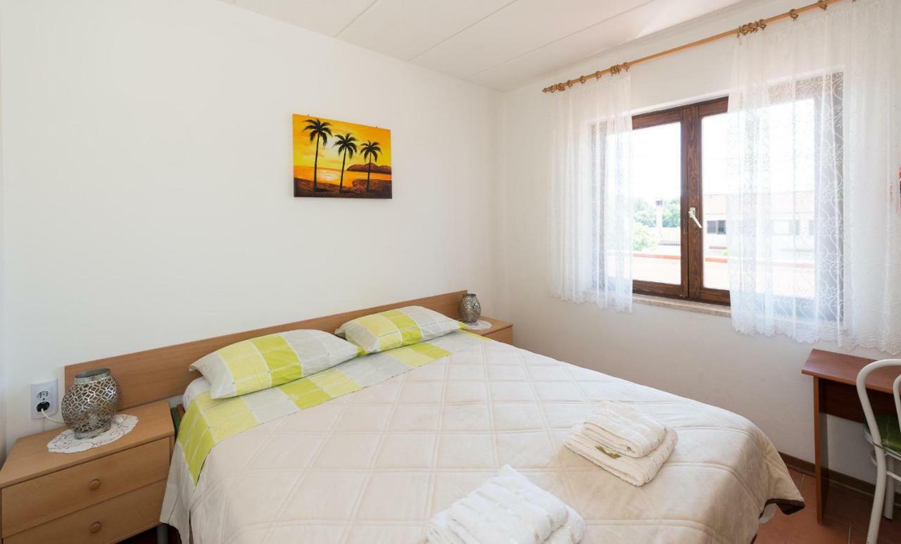 Apartment Meridiana Rovinj Exterior photo